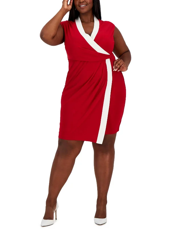 Plus Womens Colorblock Short Wrap Dress