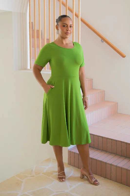 Short Sleeve Penelope Dress | Cucumber Martini