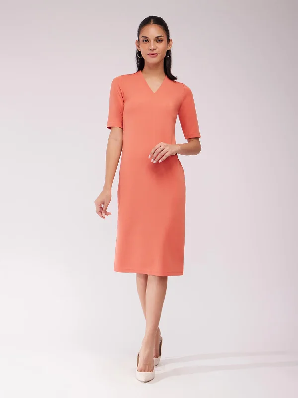 Short Sleeves Shift Dress - Peach