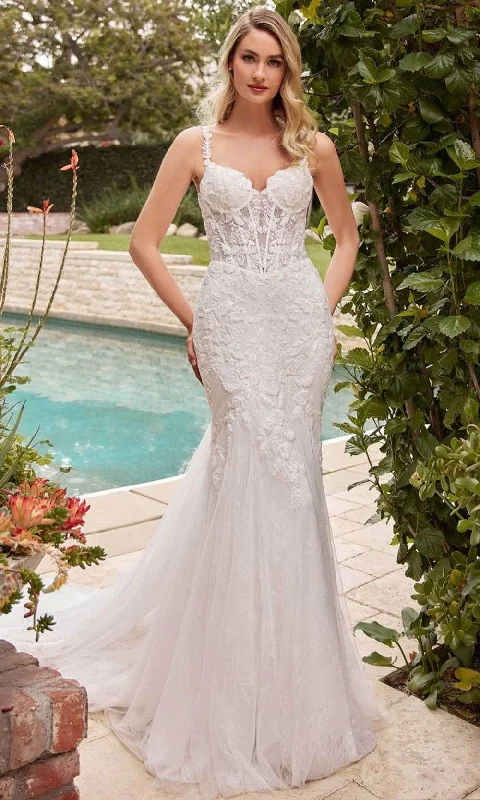 Ladivine CDS432W - Lace Sleeveless Bridal Gown